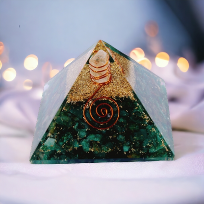 Green Aventurine Natural Crystal Stone Orgonite Pyramid